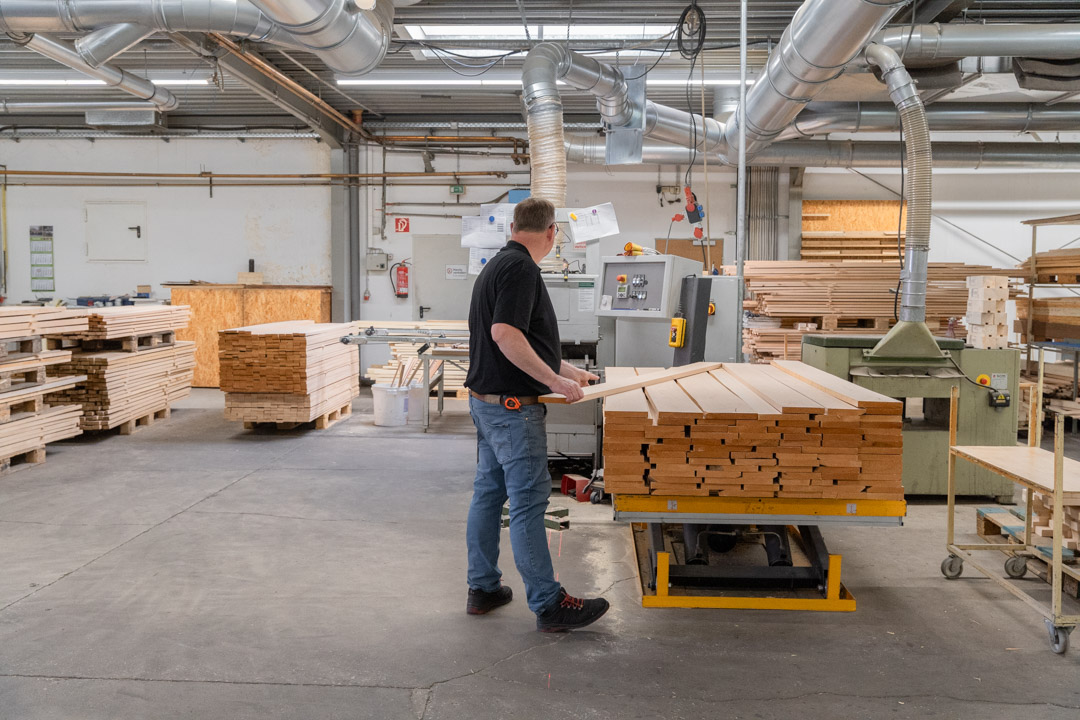 Werkstatt und Holzverarbeitung